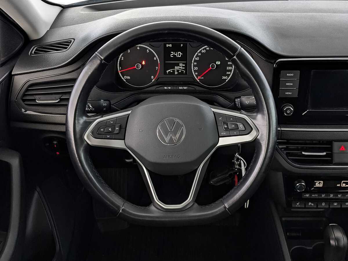 Купить Volkswagen Polo с пробегом. Фото: #17
