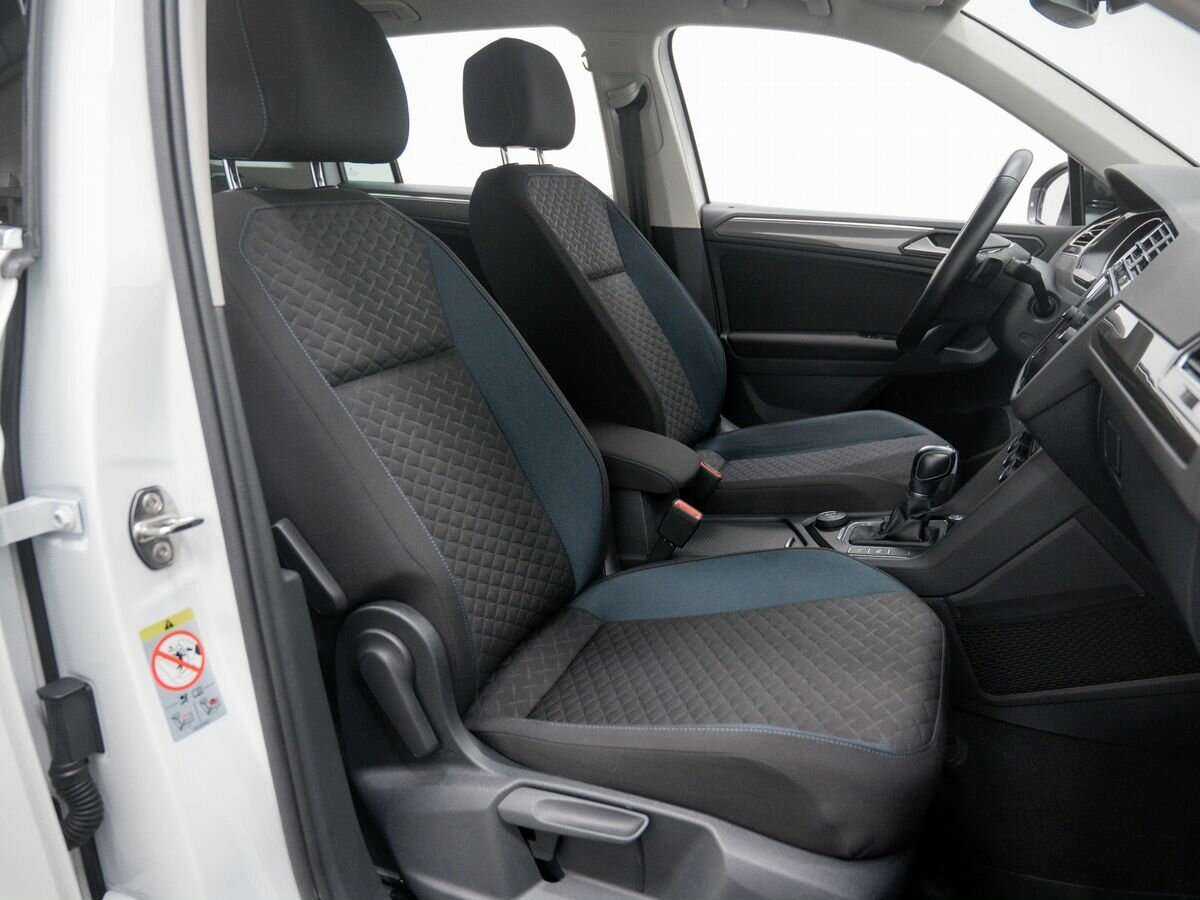 Купить Volkswagen Tiguan с пробегом. Фото: #11