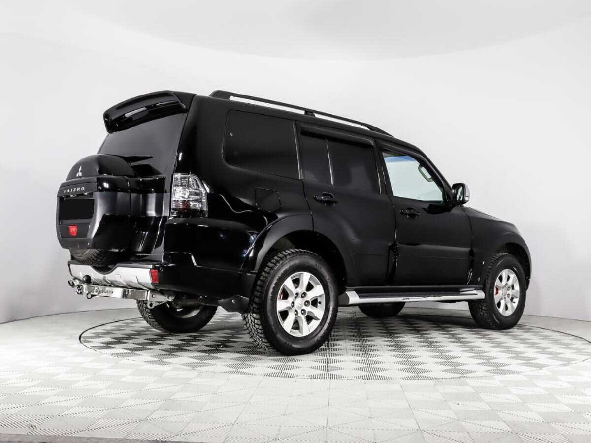 Купить Mitsubishi Pajero с пробегом. Фото: #4