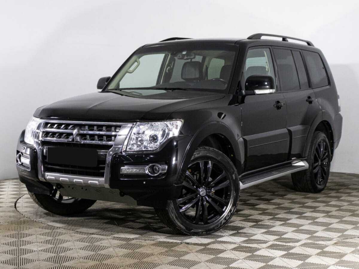 Купить Mitsubishi Pajero с пробегом. Посмотреть фото