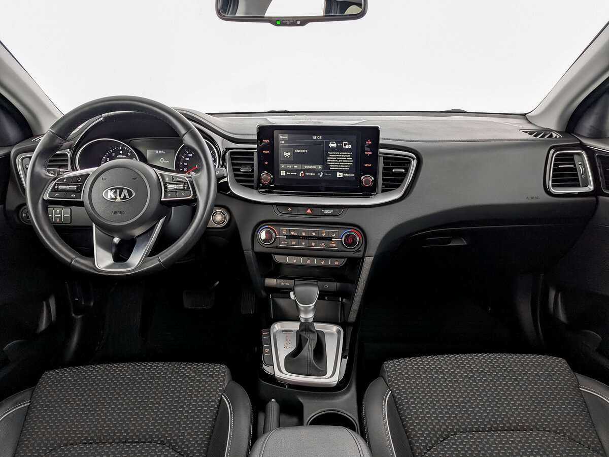 Купить Kia Ceed с пробегом. Фото: #11