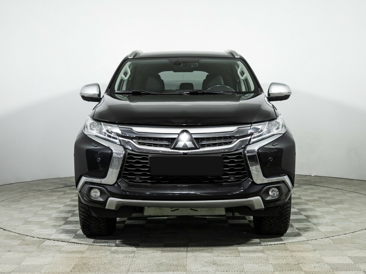 Купить Mitsubishi Pajero Sport с пробегом. Фото: #1