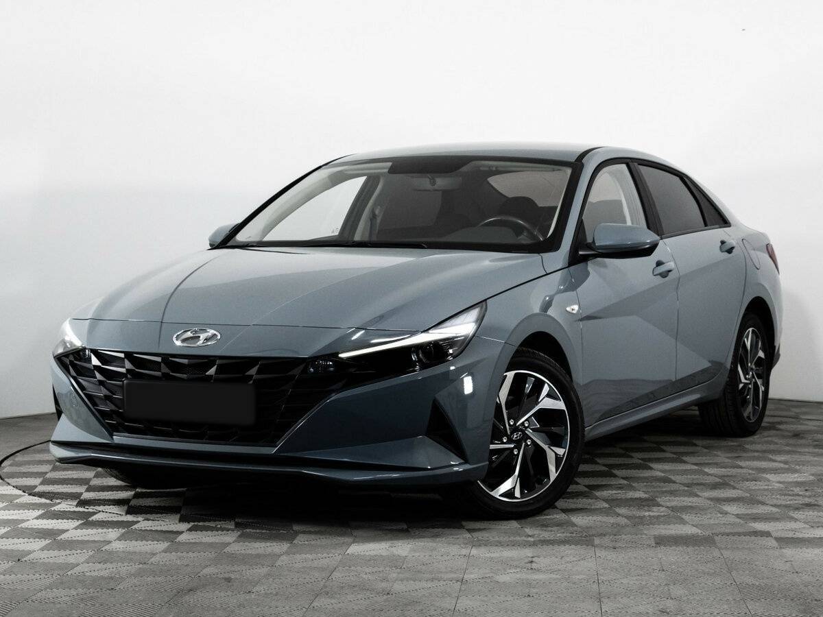 Купить Hyundai Elantra с пробегом. Посмотреть фото