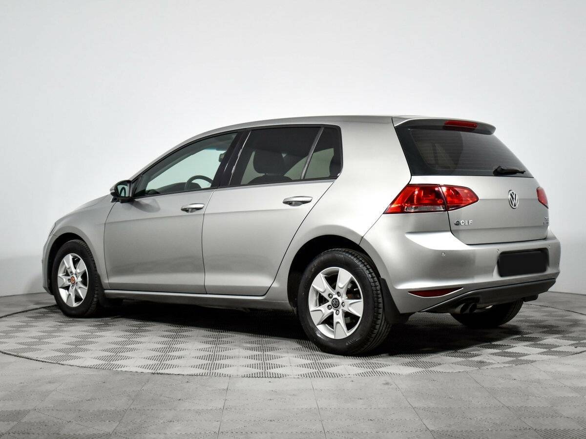 Купить Volkswagen Golf с пробегом. Фото: #6