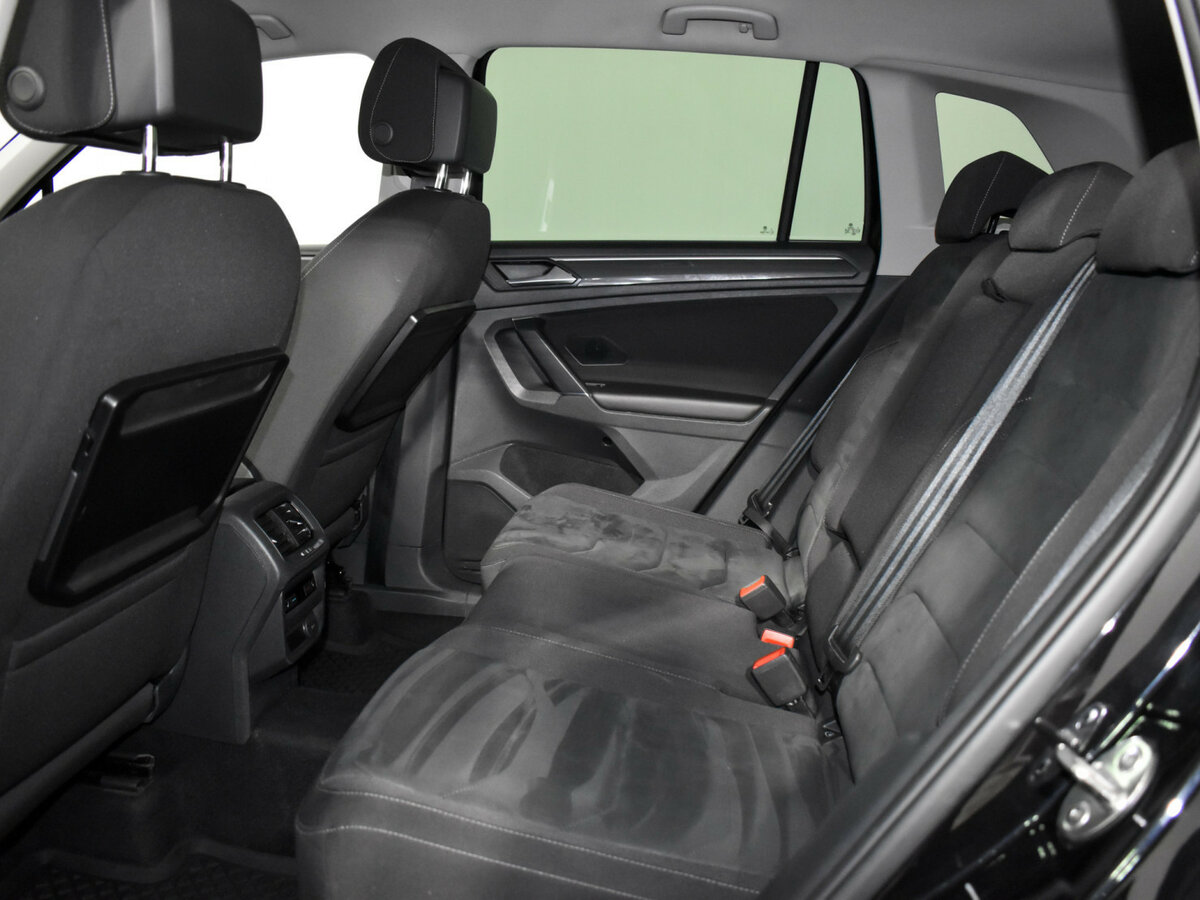 Купить Volkswagen Tiguan с пробегом. Фото: #10