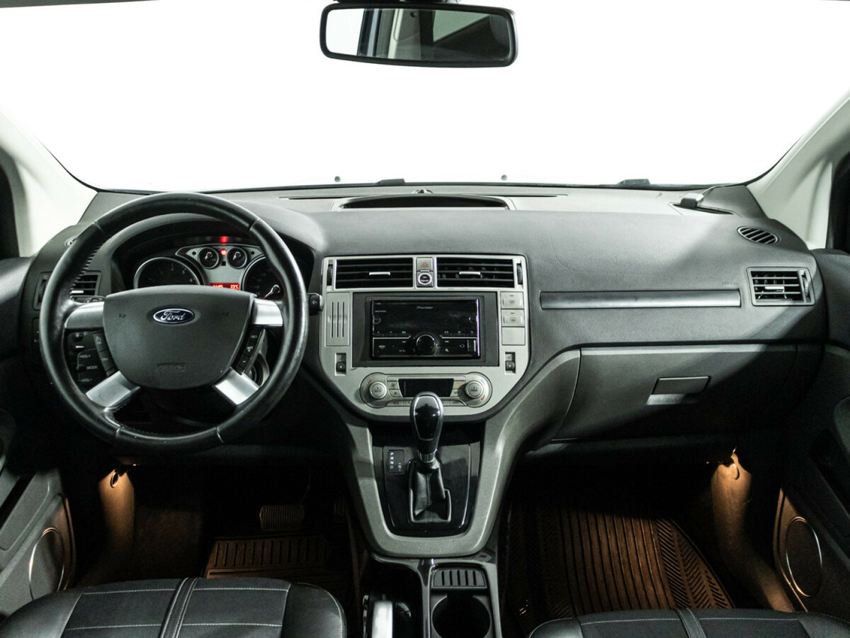 Купить Ford Kuga с пробегом. Фото: #12