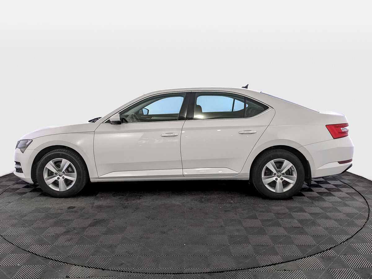 Купить Skoda Superb с пробегом. Фото: #7