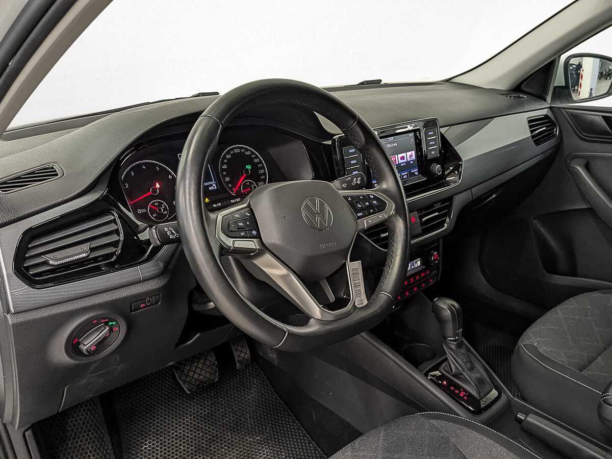 Купить Volkswagen Polo с пробегом. Фото: #14