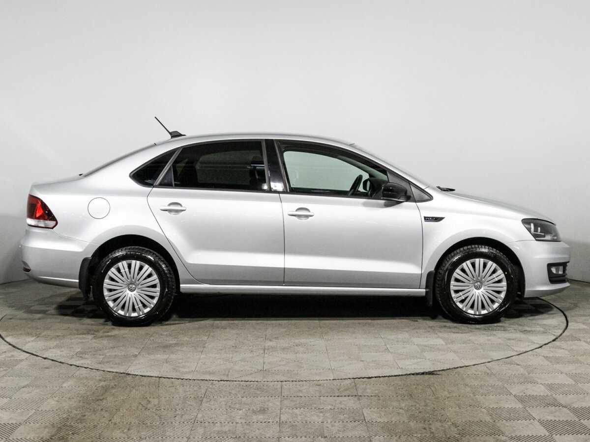 Купить Volkswagen Polo с пробегом. Фото: #3