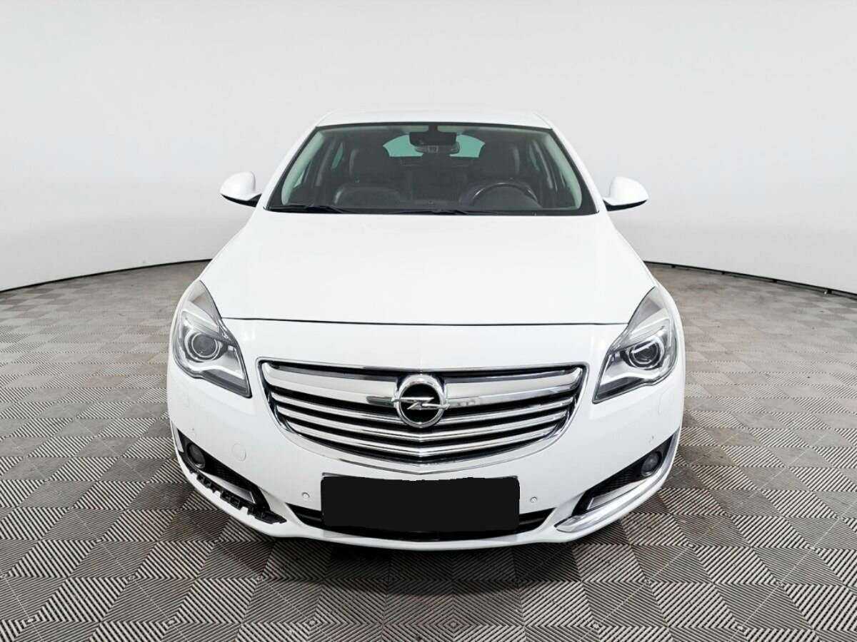 Купить Opel Insignia с пробегом. Фото: #1