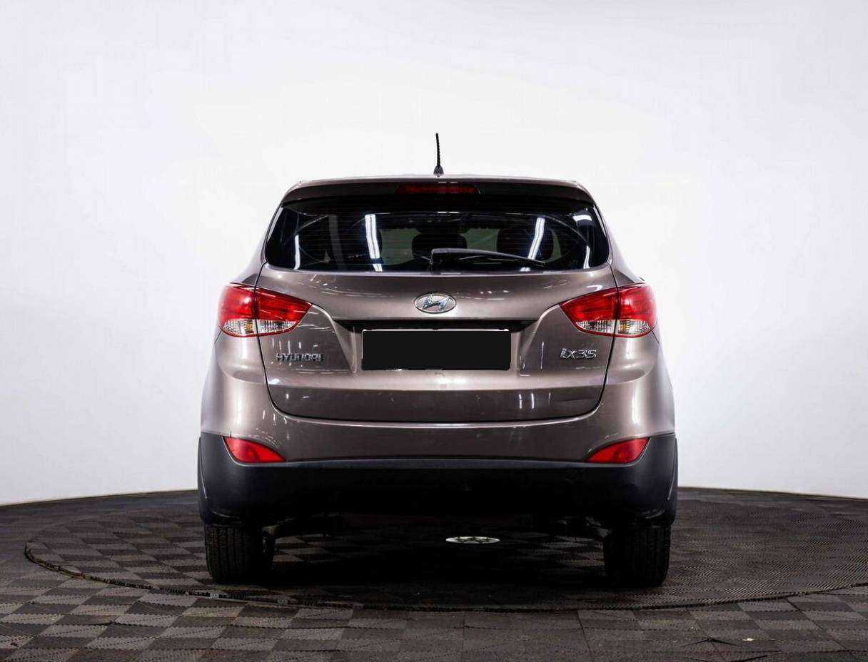 Купить Hyundai ix35 с пробегом. Фото: #3