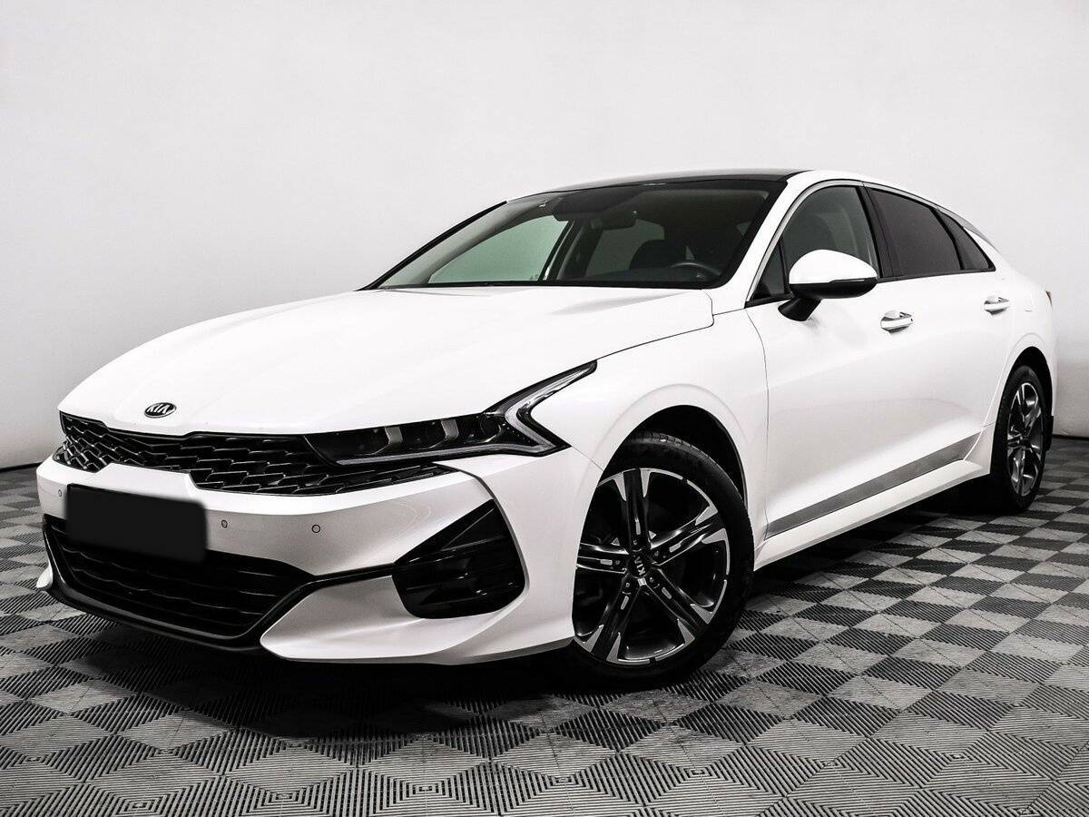 Купить Kia K5 с пробегом. Посмотреть фото