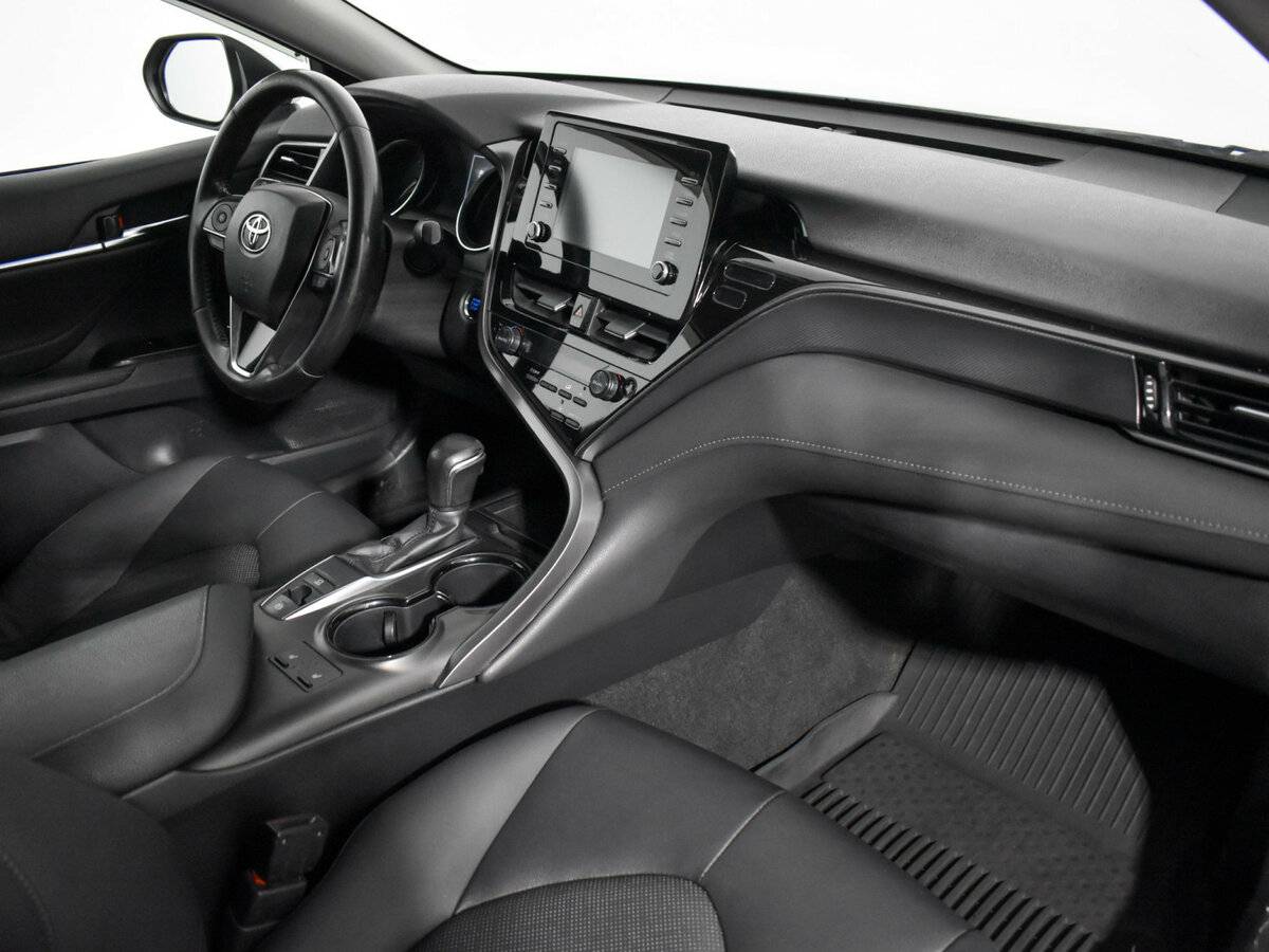 Купить Toyota Camry с пробегом. Фото: #10