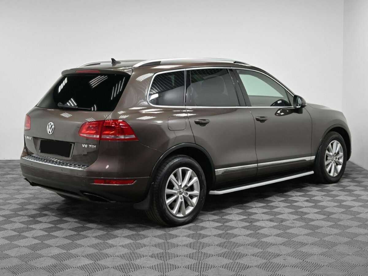 Купить Volkswagen Touareg с пробегом. Фото: #1