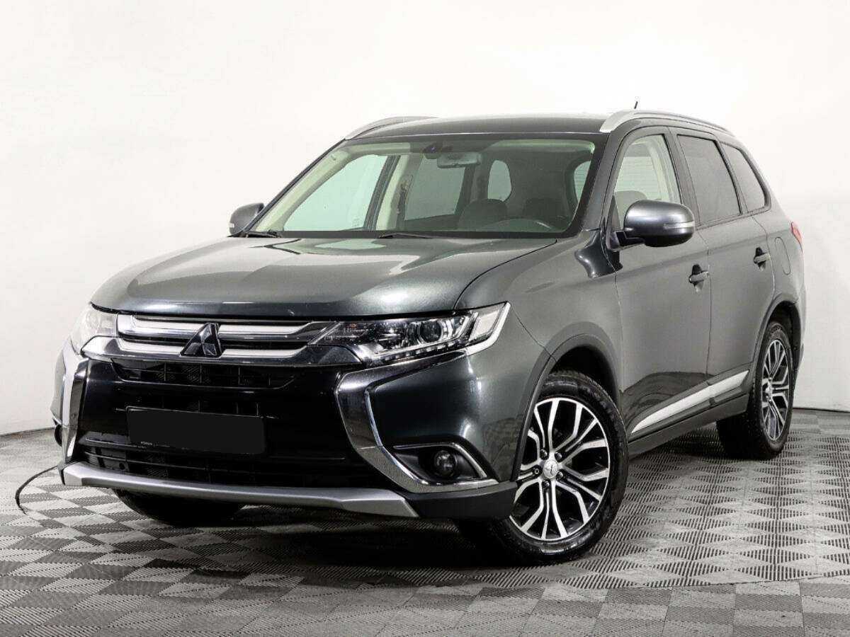 Купить Mitsubishi Outlander с пробегом. Посмотреть фото