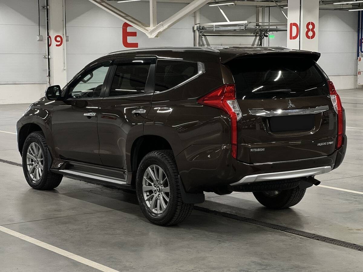 Купить Mitsubishi Pajero Sport с пробегом. Фото: #6