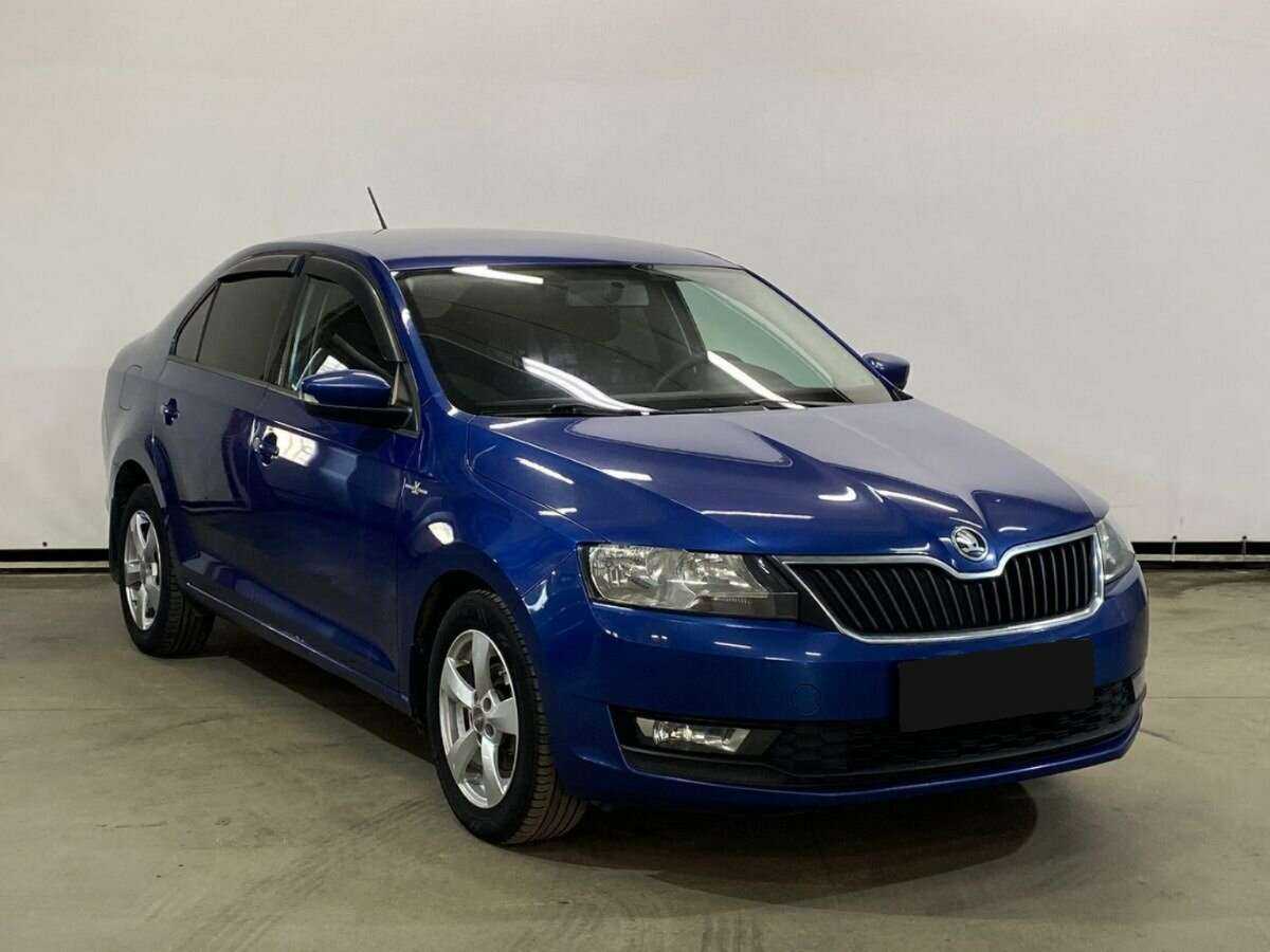 Купить Skoda Rapid с пробегом. Фото: #2