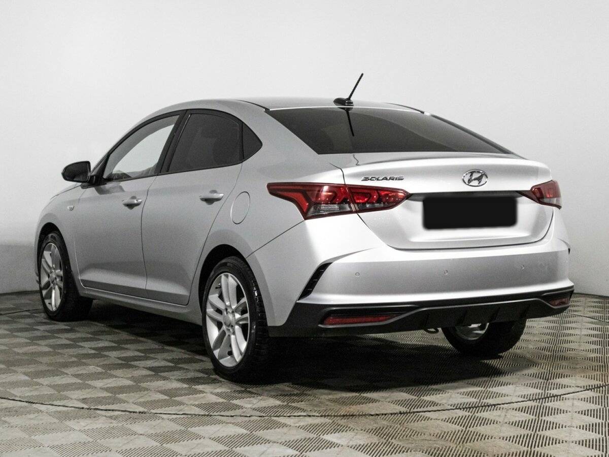 Купить Hyundai Solaris с пробегом. Фото: #6