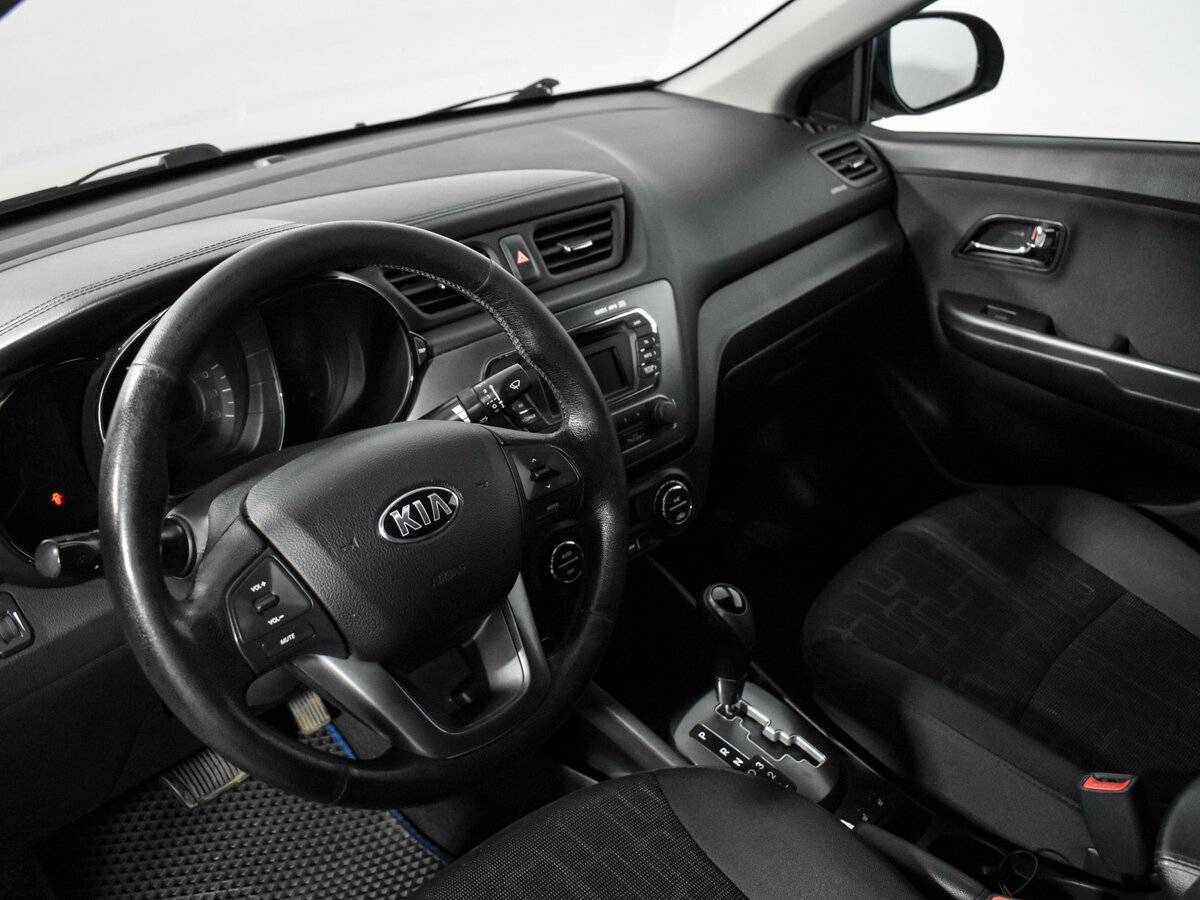 Купить Kia Rio с пробегом. Фото: #8
