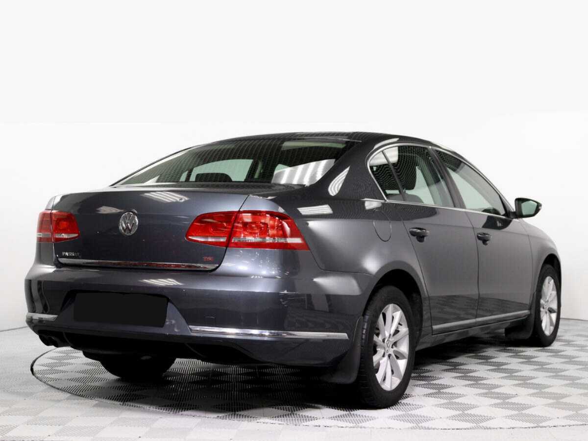 Купить Volkswagen Passat с пробегом. Фото: #3
