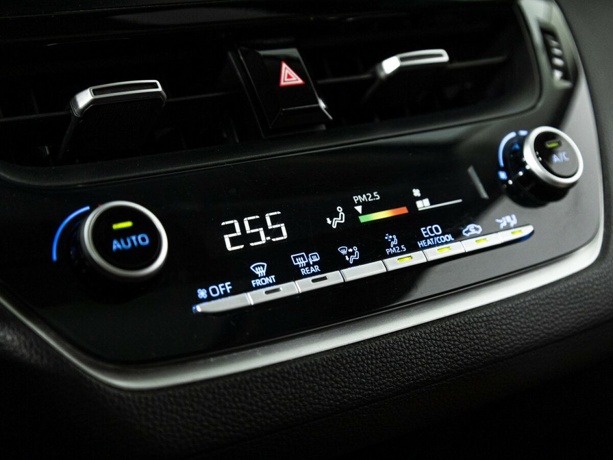 Купить Toyota Corolla с пробегом. Фото: #14