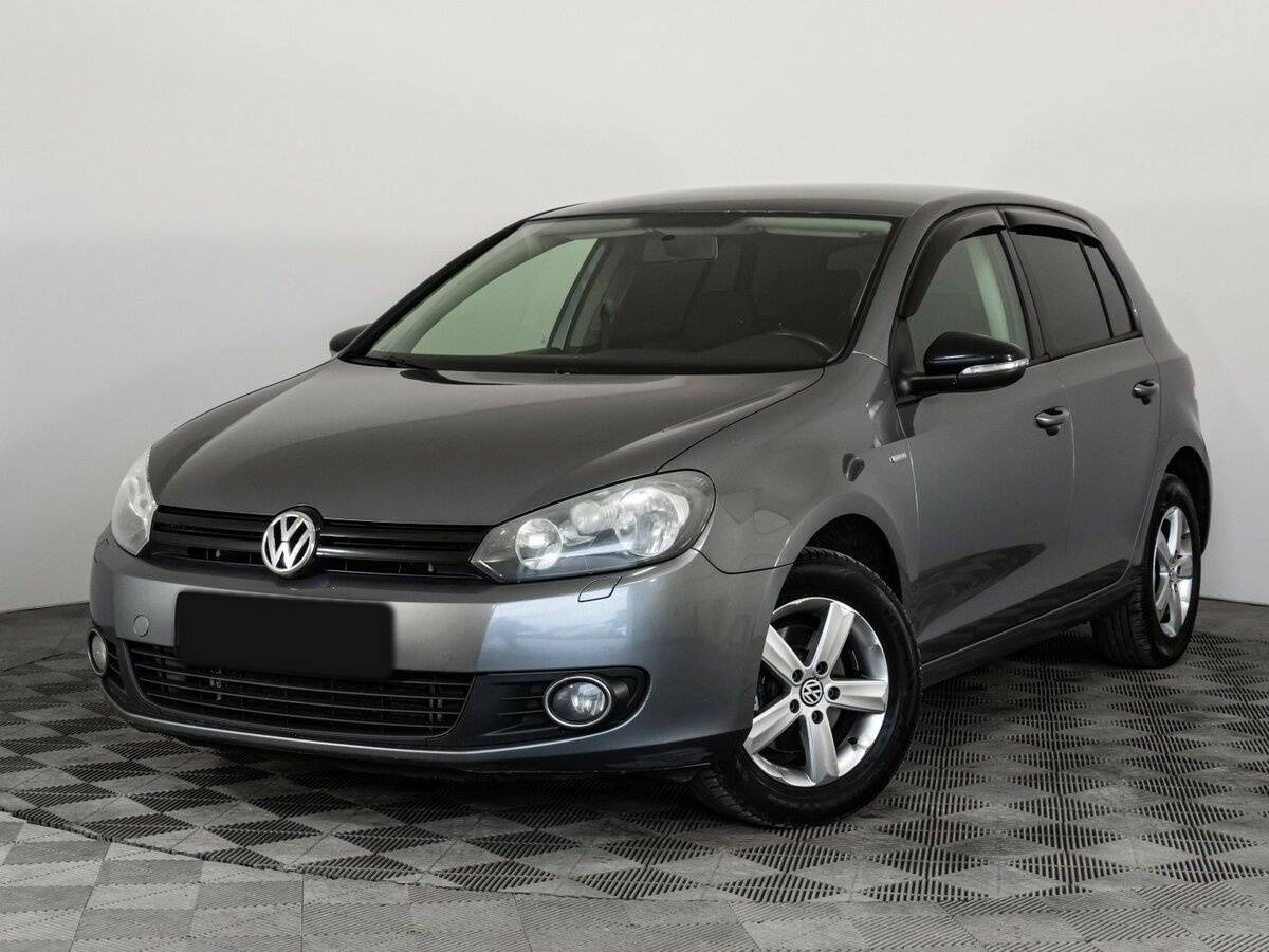 Купить Volkswagen Golf с пробегом. Посмотреть фото