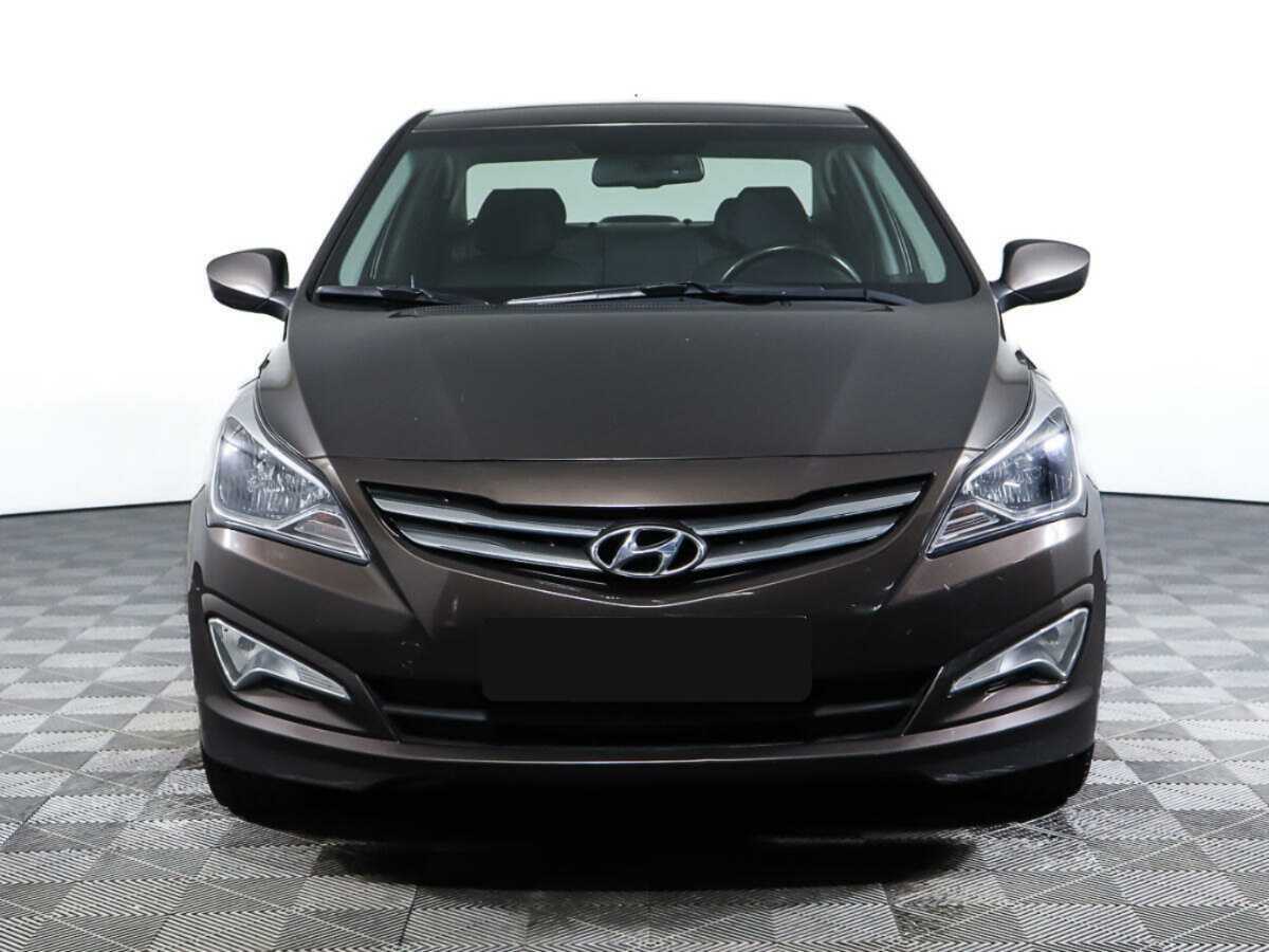 Купить Hyundai Solaris с пробегом. Фото: #1