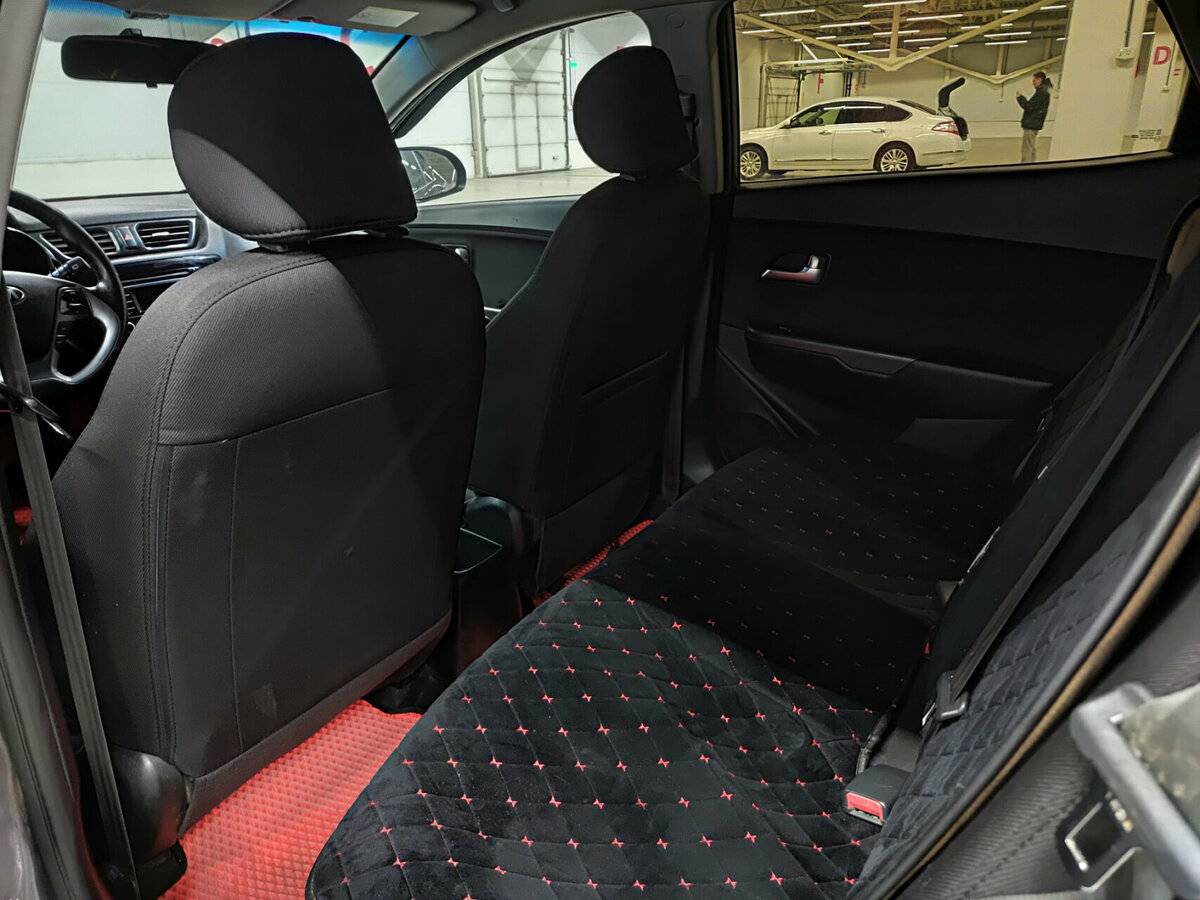 Купить Kia Rio с пробегом. Фото: #11