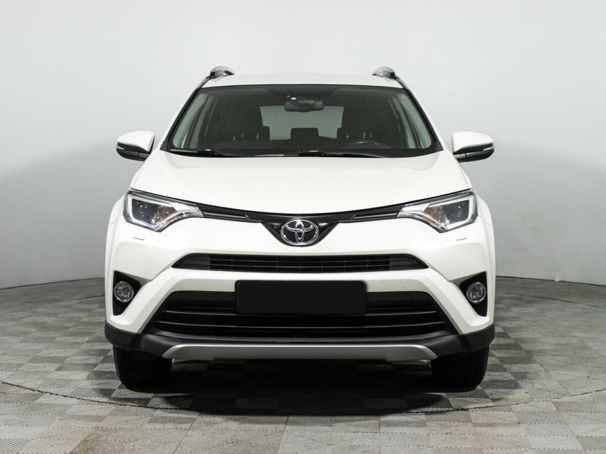 Купить Toyota RAV4 с пробегом. Фото: #1