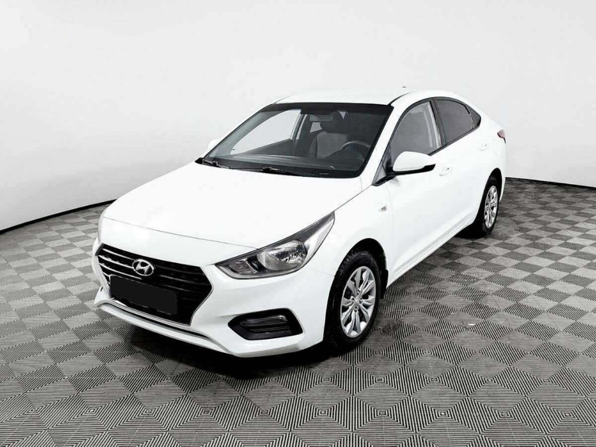 Купить Hyundai Solaris с пробегом. Посмотреть фото
