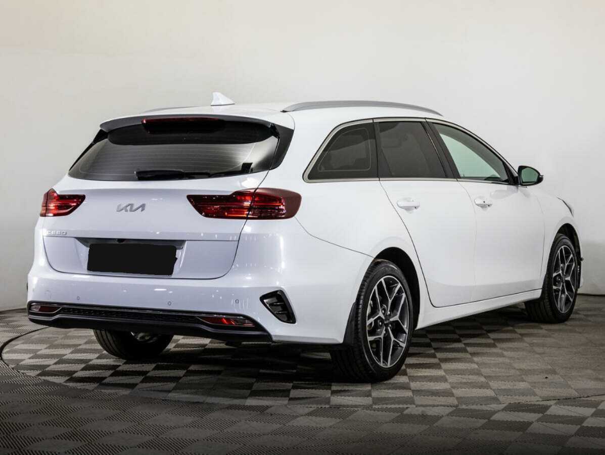 Купить Kia Ceed с пробегом. Фото: #4