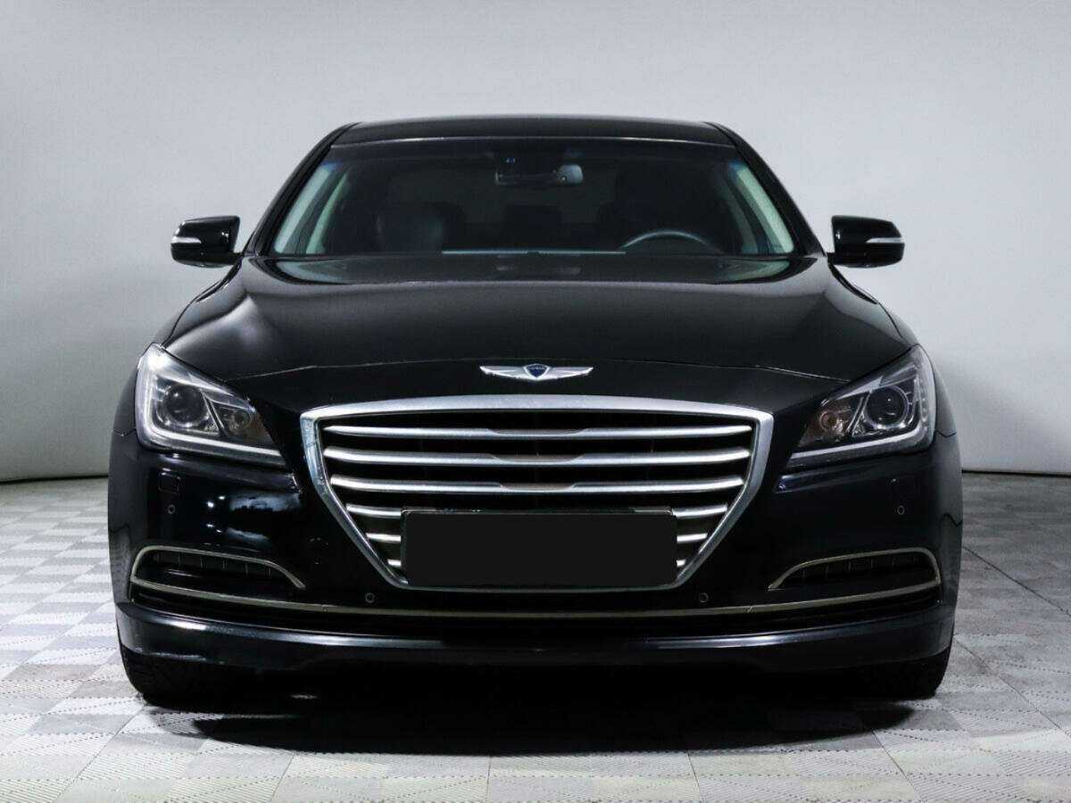 Купить Hyundai Genesis с пробегом. Посмотреть фото