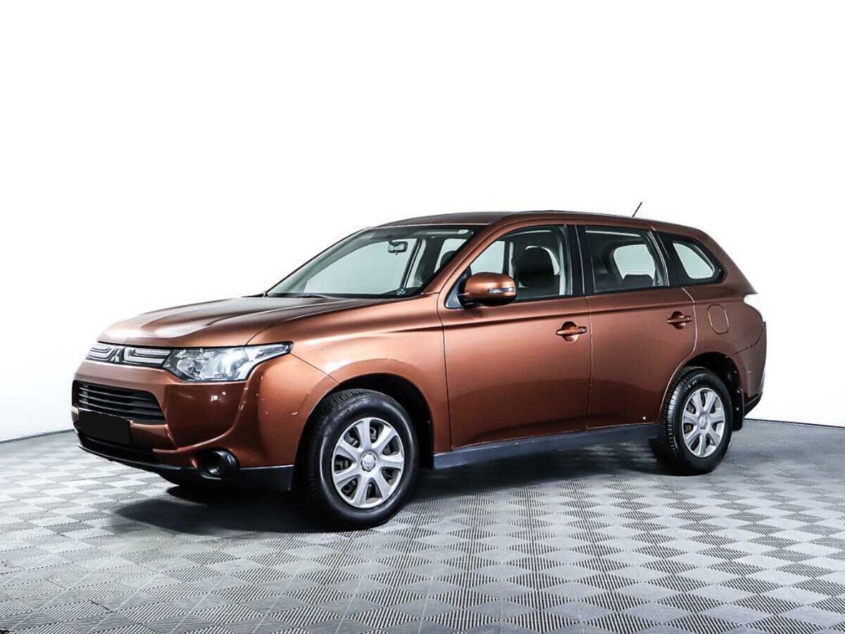 Купить Mitsubishi Outlander с пробегом. Посмотреть фото