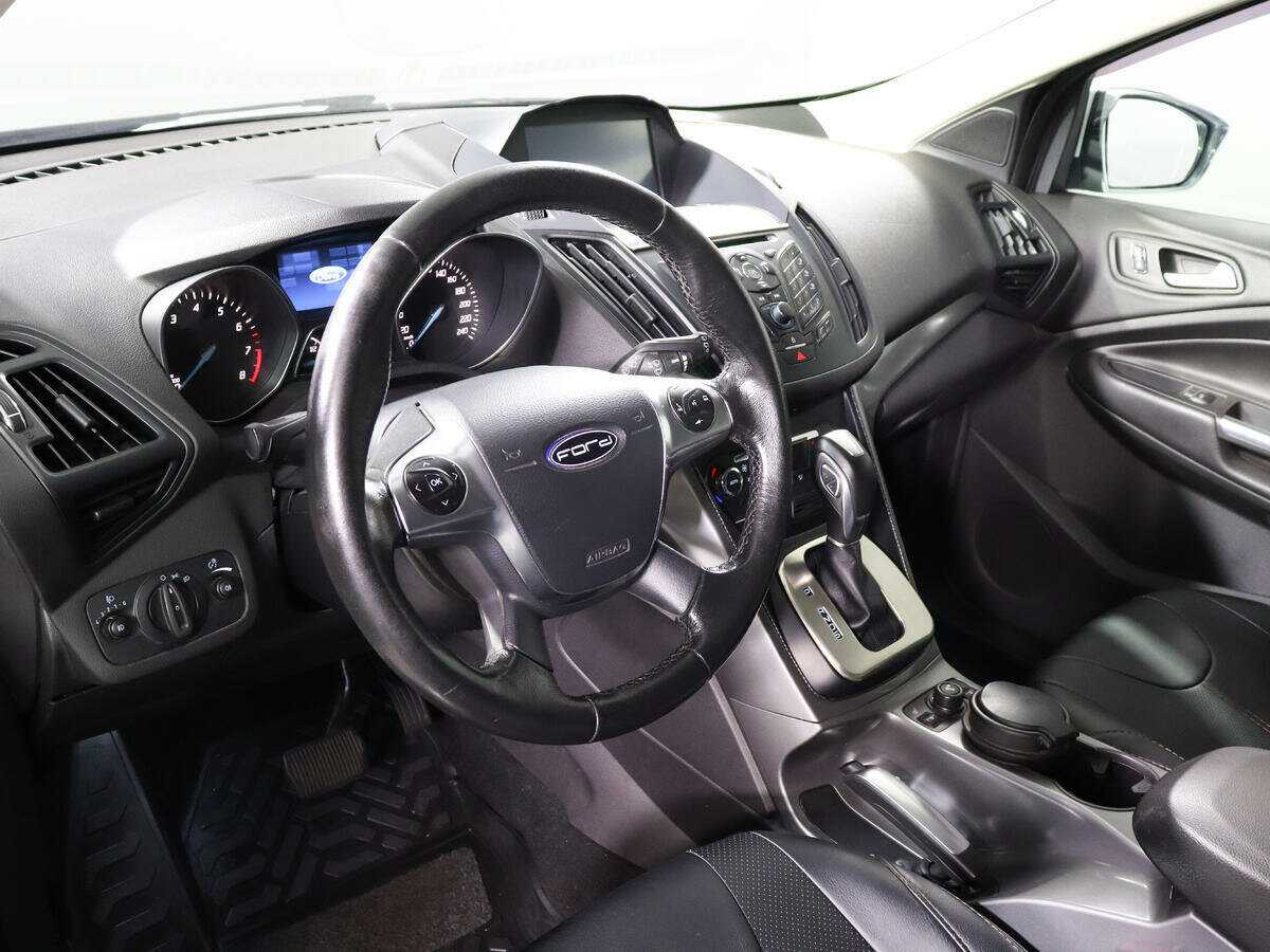 Купить Ford Kuga с пробегом. Фото: #13