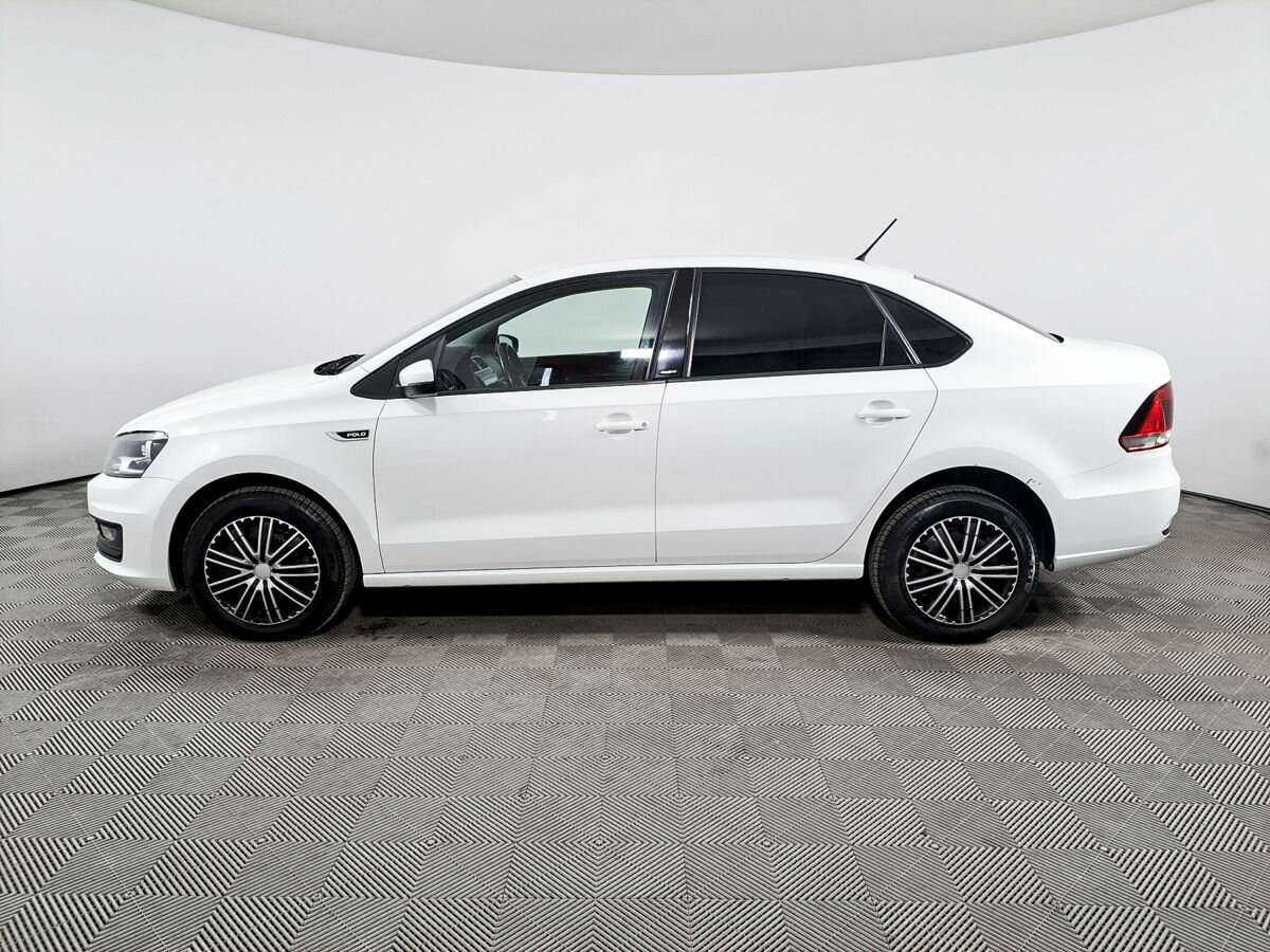 Купить Volkswagen Polo с пробегом. Фото: #7