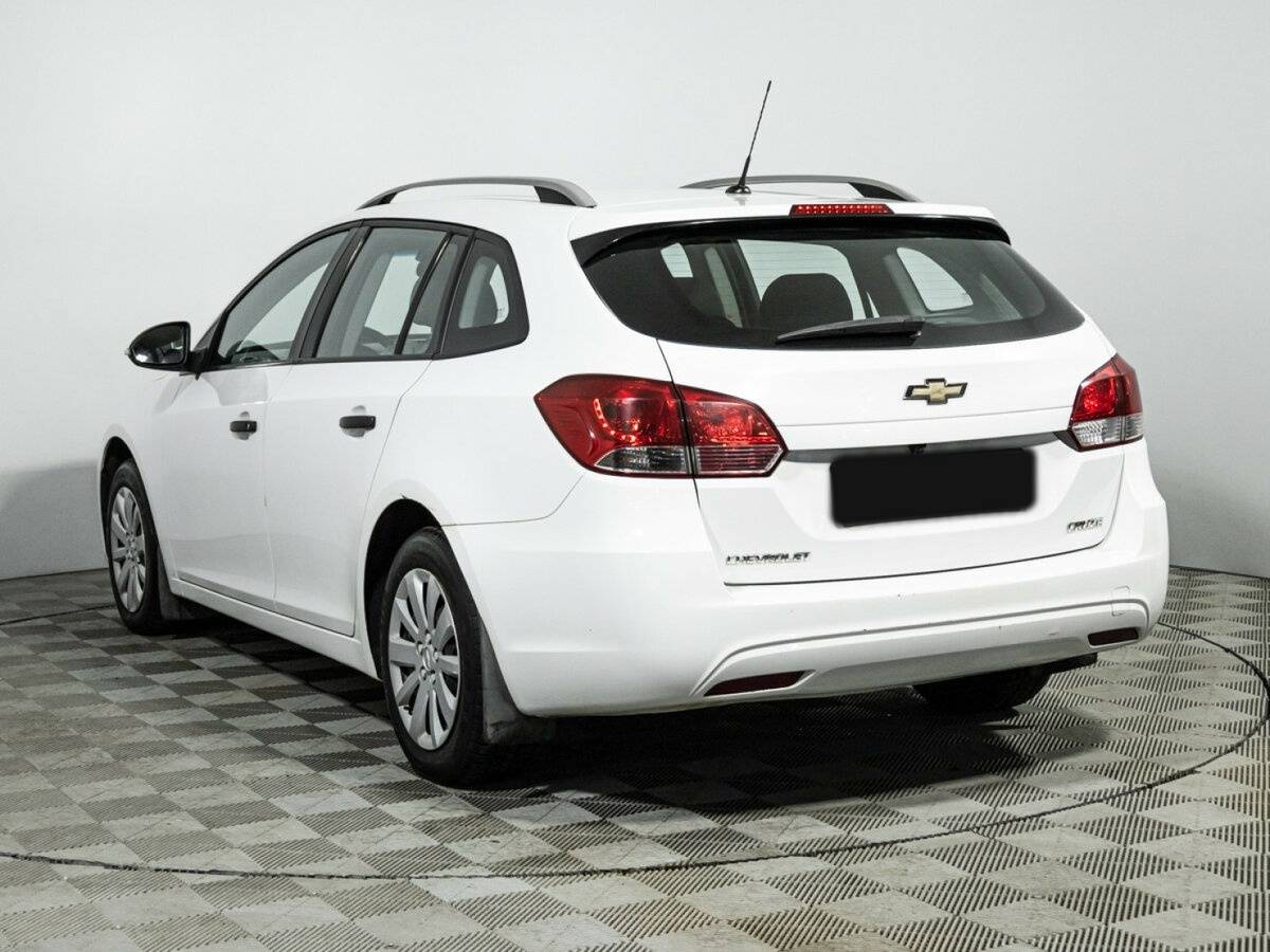 Купить Chevrolet Cruze с пробегом. Фото: #6