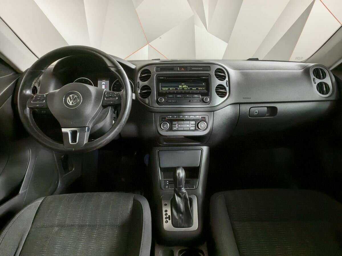 Купить Volkswagen Tiguan с пробегом. Фото: #9