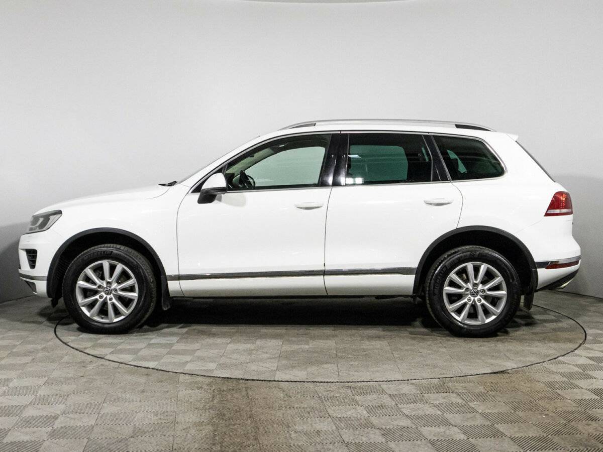 Купить Volkswagen Touareg с пробегом. Фото: #7