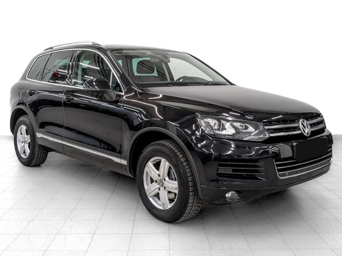 Купить Volkswagen Touareg с пробегом. Фото: #2