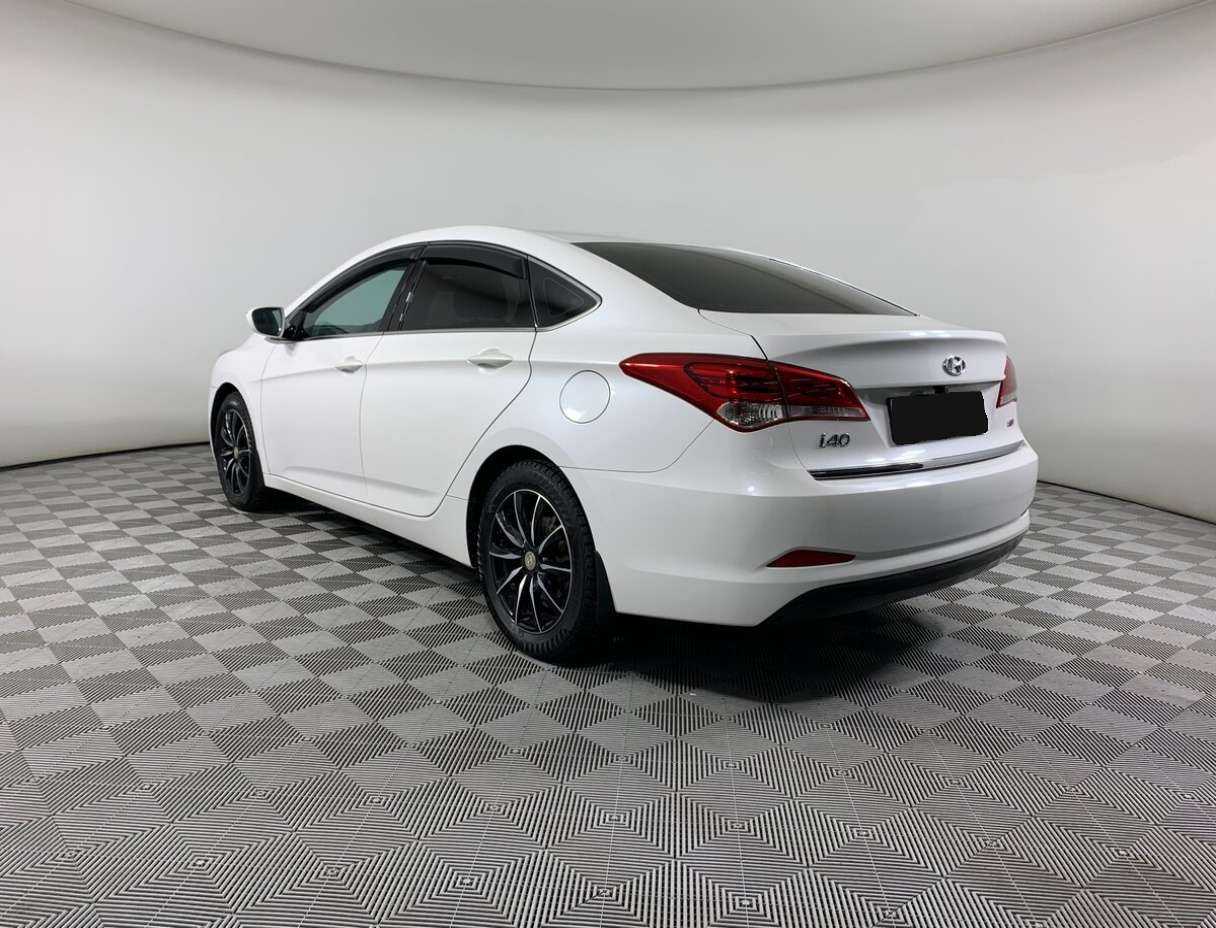 Купить Hyundai i40 с пробегом. Фото: #6
