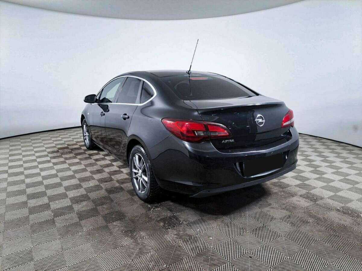 Купить Opel Astra с пробегом. Фото: #6