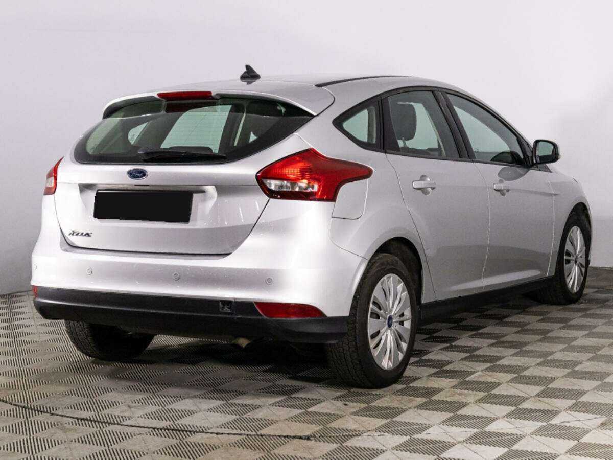 Купить Ford Focus с пробегом. Фото: #4