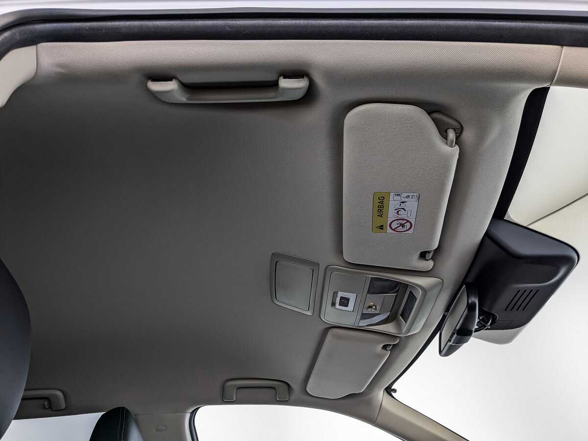 Купить Mitsubishi Outlander с пробегом. Фото: #17