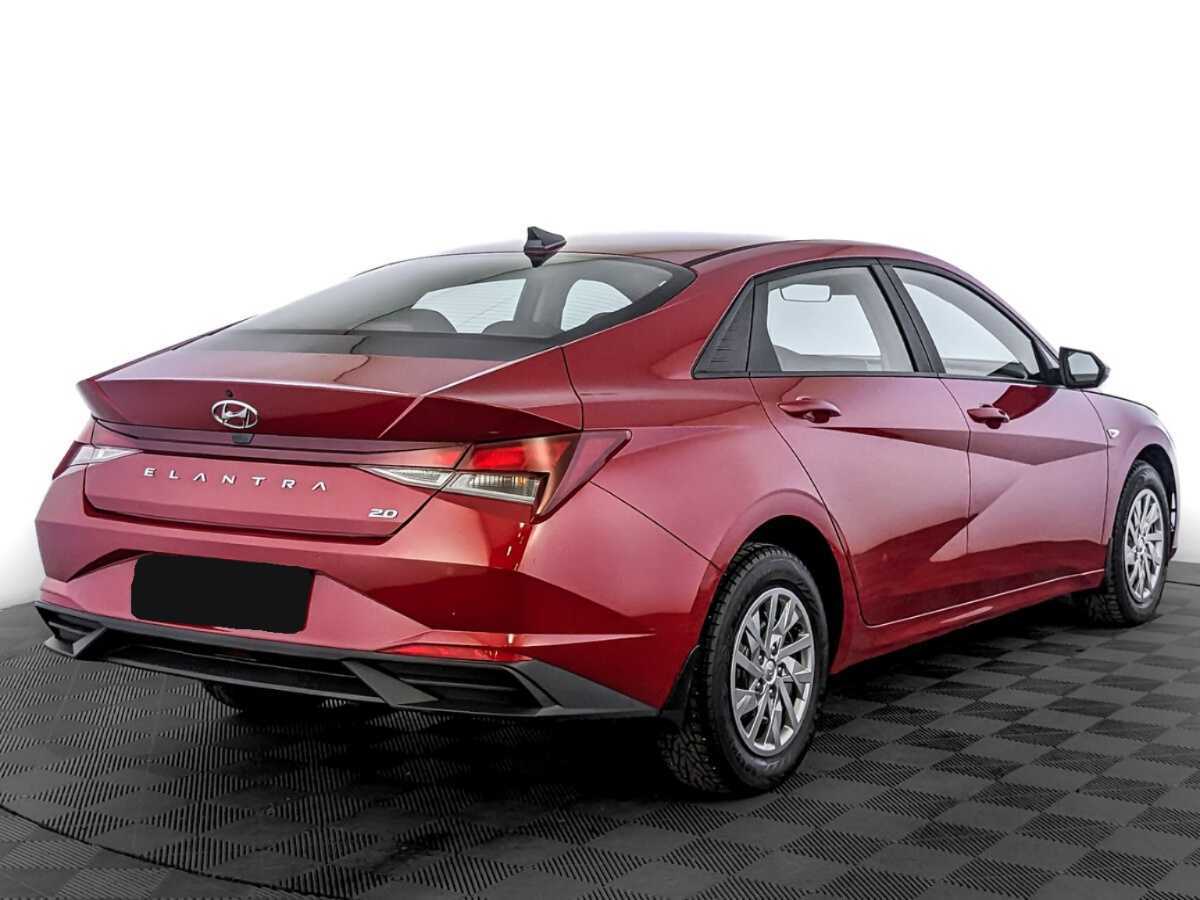 Купить Hyundai Elantra с пробегом. Фото: #4