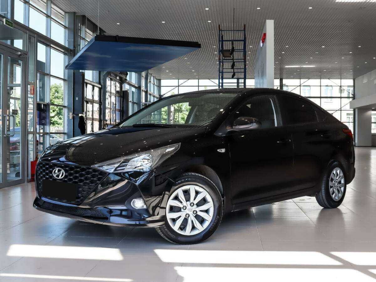 Купить Hyundai Solaris с пробегом. Фото: #0