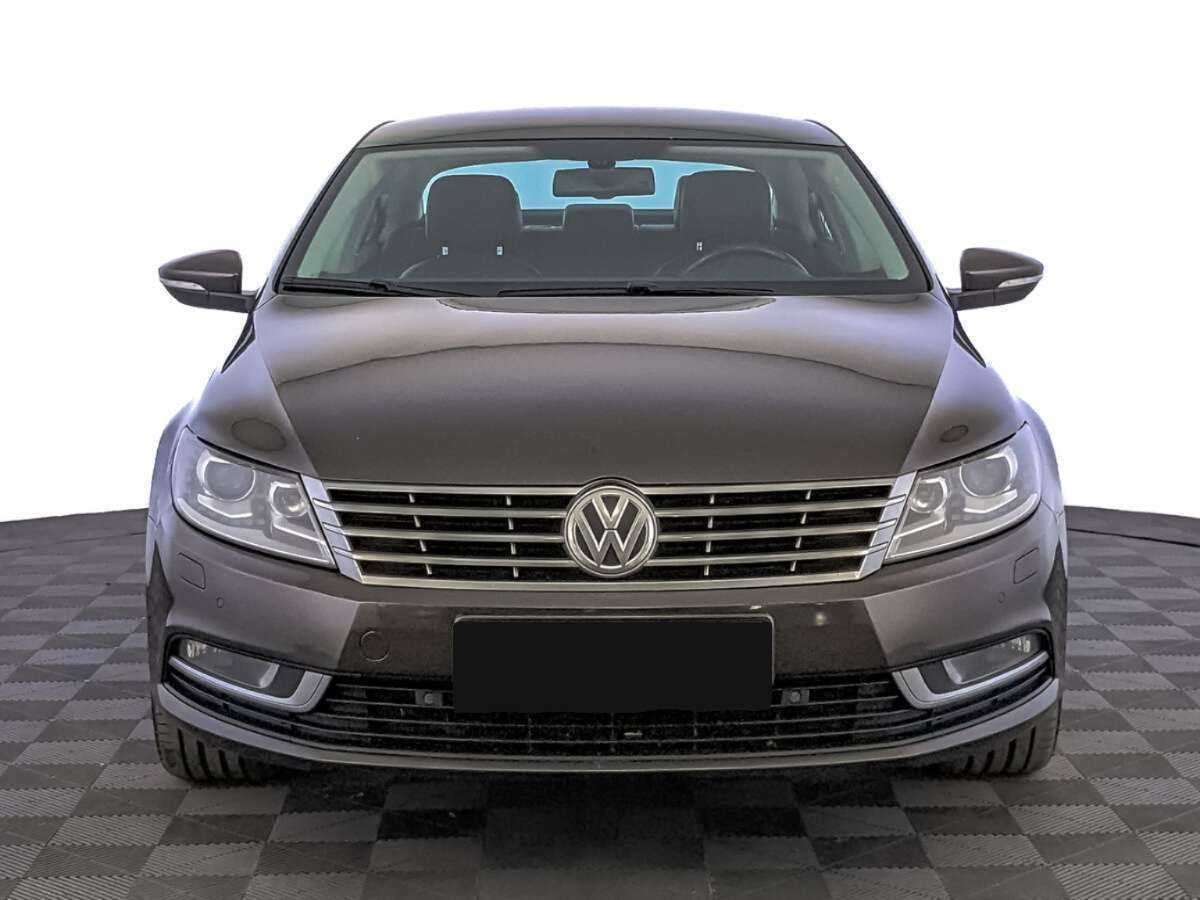 Купить Volkswagen Passat CC с пробегом. Фото: #1