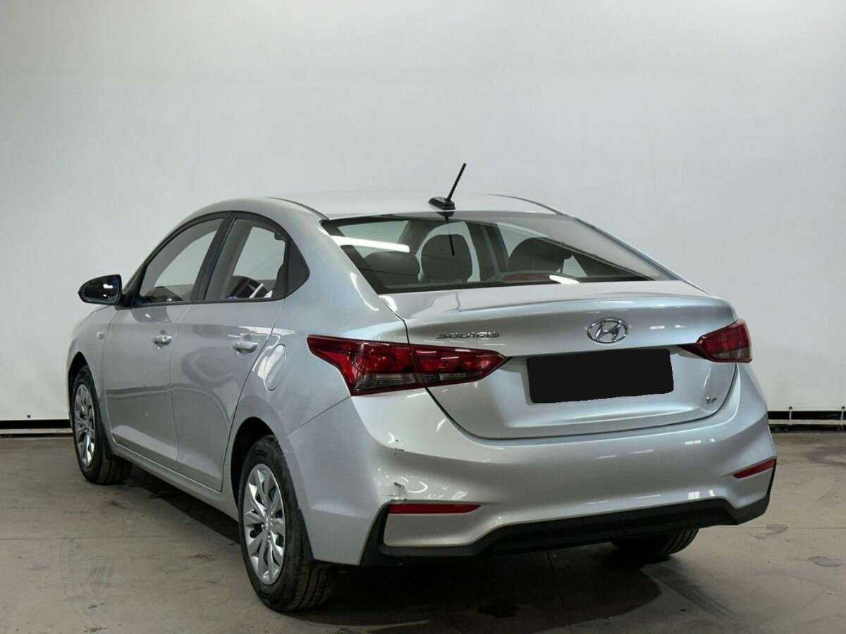 Купить Hyundai Solaris с пробегом. Фото: #6