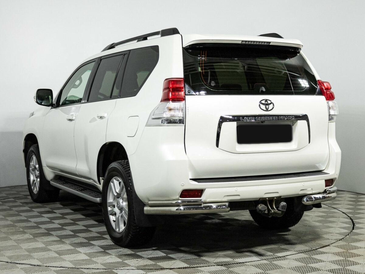Купить Toyota Land Cruiser Prado с пробегом. Фото: #5