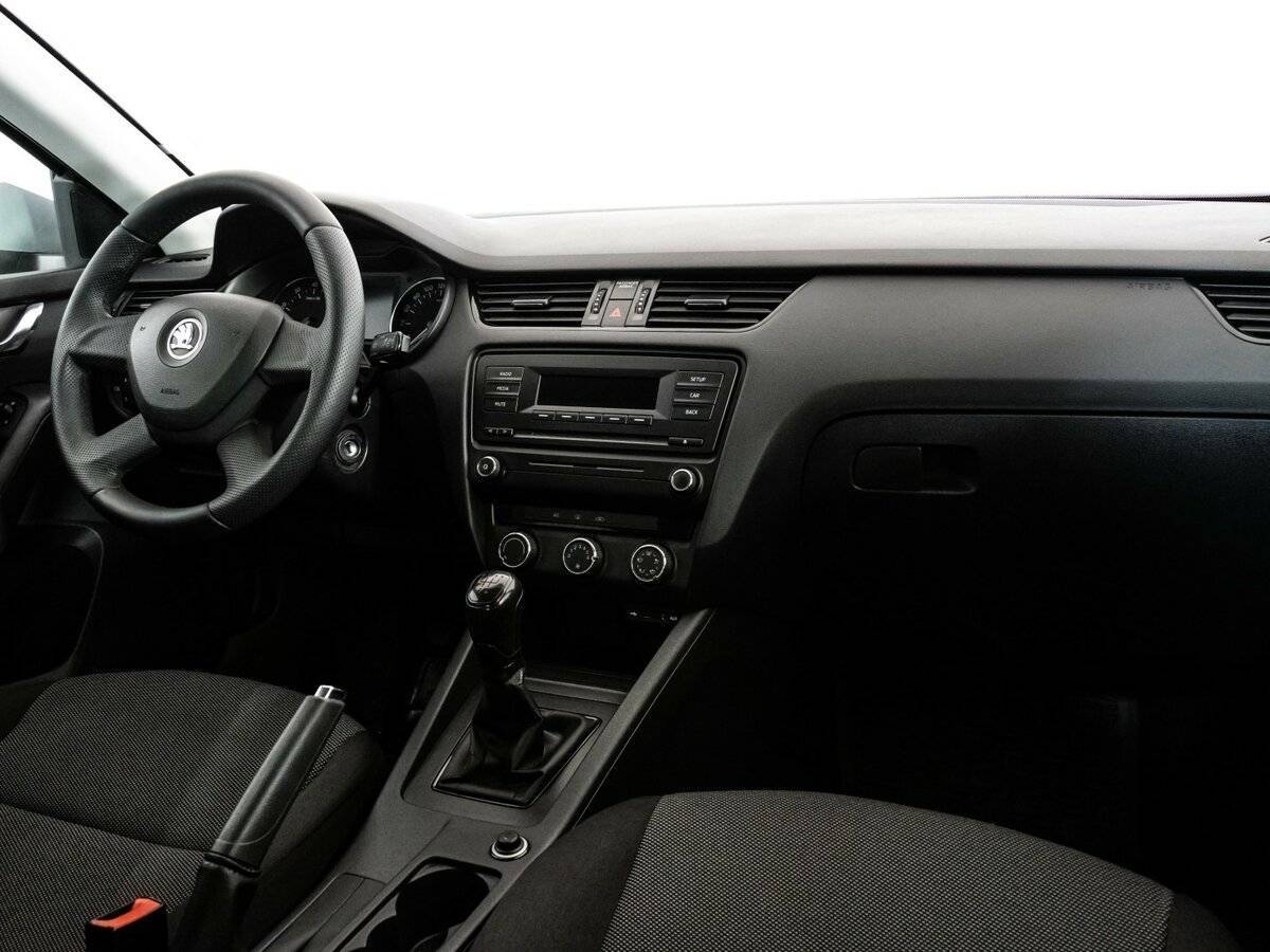 Купить Skoda Octavia с пробегом. Фото: #8