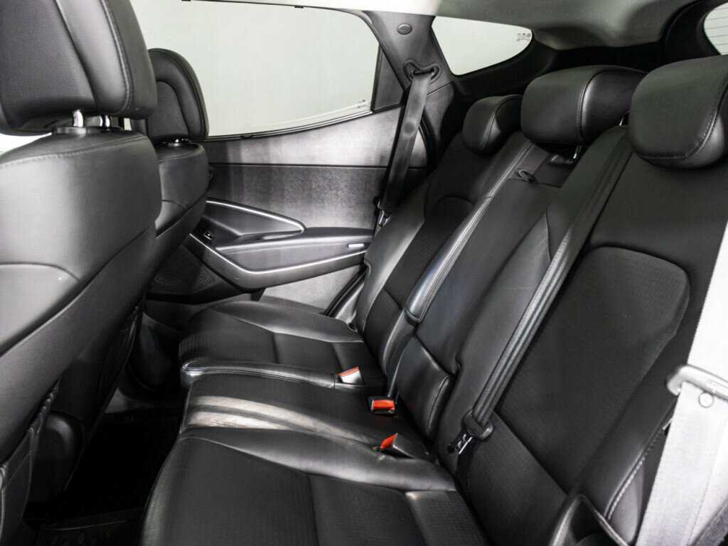 Купить Hyundai Santa Fe с пробегом. Фото: #9